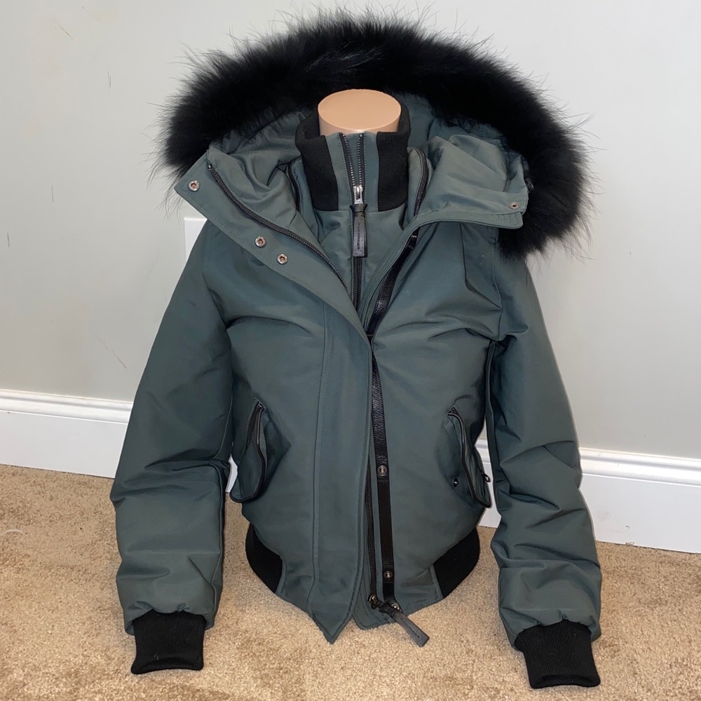 Bomber jacket